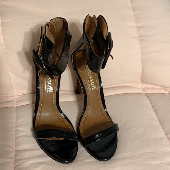 L’intervalle high heels - Picture 4 of 5